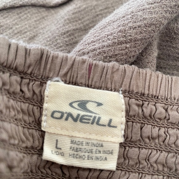 Dresses - Picture 5 of 5